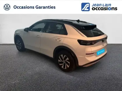Photo 10 Volkswagen T-roc  1.5 eTSI EVO2 Hybrid 116 ch DSG7
