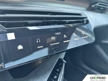 Photo 18 Peugeot 3008  Electrique 230 ch Grande autonomie 97 kWh