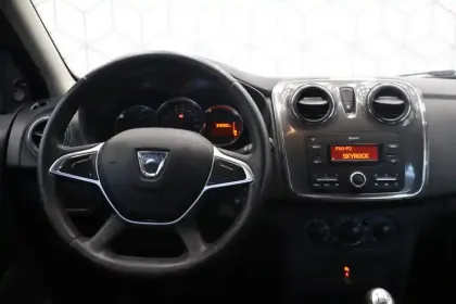 Photo 36 Dacia Sandero  SCe 75