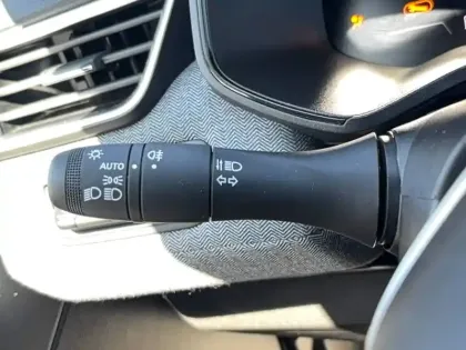 Photo 24 Renault Clio  E-Tech full hybrid 145 ch GSR2
