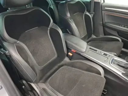 Photo 8 Renault Megane Mégane IV Berline Blue dCi 115 EDC