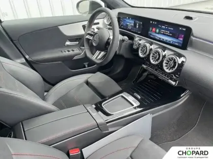Photo 12 Mercedes Classe A  180 d