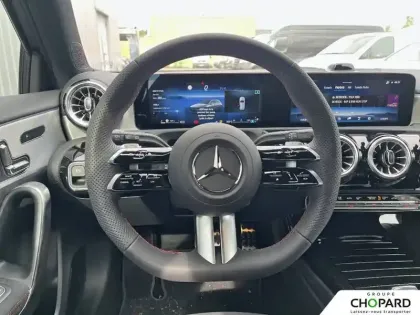 Photo 15 Mercedes Classe A  180 d