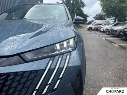 Photo 21 Peugeot 5008  Electrique 210 ch 73 kWh