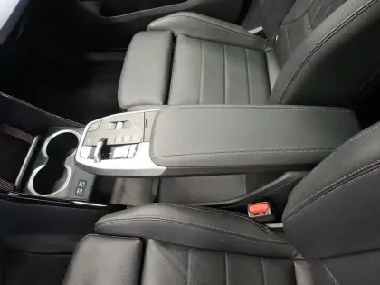 Photo 21 BMW X1  xDrive 25e 245ch DKG7