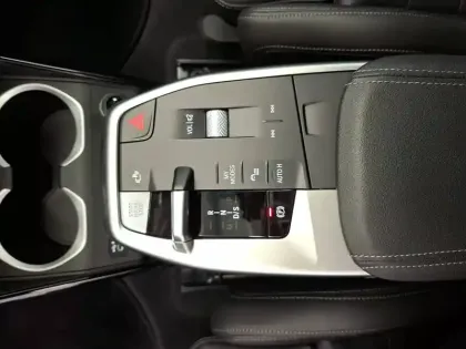Photo 34 BMW X1  xDrive 25e 245ch DKG7