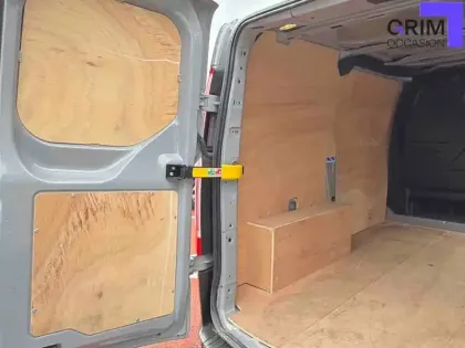 Photo 32 Ford Transit  CUSTOM FOURGON 300 L1H1 2.0 ECOBLUE 130