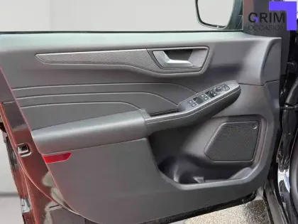 Photo 21 Ford Kuga  2.5 Duratec 180 ch FlexiFuel FHEV E85 Powershift
