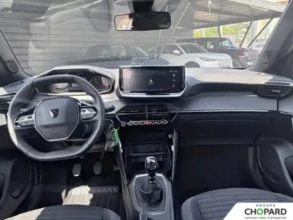 Photo 14 Peugeot 2008  PureTech 100 S&S BVM6