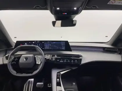 Photo 29 Peugeot 5008  Hybrid 136 e-DCS6