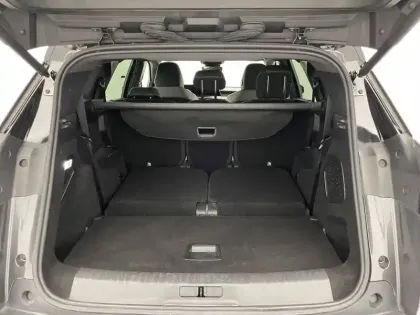 Photo 12 Peugeot 5008  Hybrid 136 e-DCS6