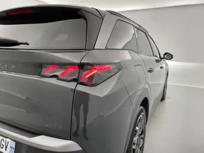 Photo 30 Peugeot 5008  Hybrid 136 e-DCS6