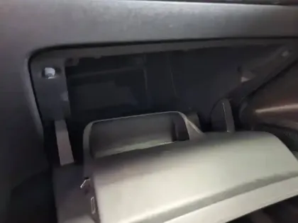 Photo 30 Peugeot 2008  PureTech 100 S&S BVM6