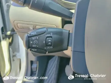 Photo 18 Citroën C3 Aircross  PureTech 110 S&S BVM6 Shine