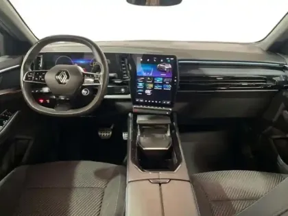 Photo 7 Renault Espace VI E-Tech full hybrid 200 GSR2 Iconic