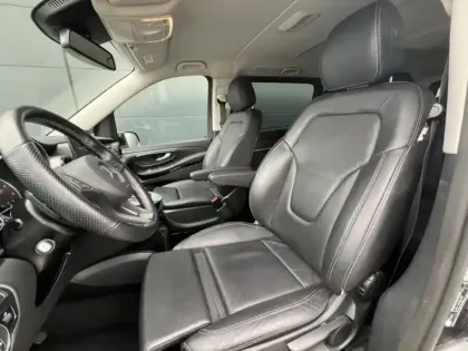 Photo 17 Mercedes CLA V220d/ AVANTGARDE/ L3 / Extra-