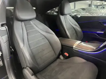 Photo 11 Mercedes CLE  220 d AMG Line Coupé