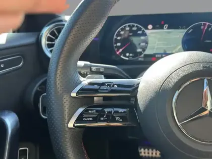 Photo 13 Mercedes Classe A 250 e Hybrid EQ AMG Line