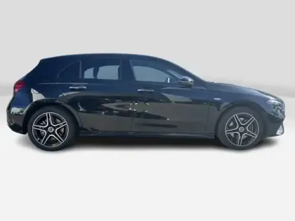 Photo 6 Mercedes Classe A 250 e Hybrid EQ AMG Line