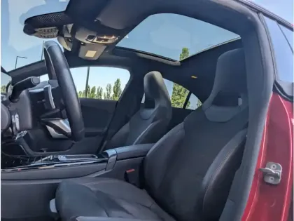 Photo 16 Mercedes CLA 250 e Hybrid EQ 