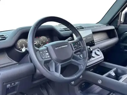 Photo 11 Land rover Defender  90 3.0 D250 Hard Top X-Dynamic SE