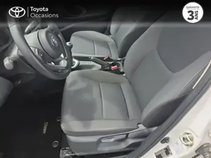 Photo 10 Toyota Yaris  70 VVT-i Dynamic Business 5p MY22