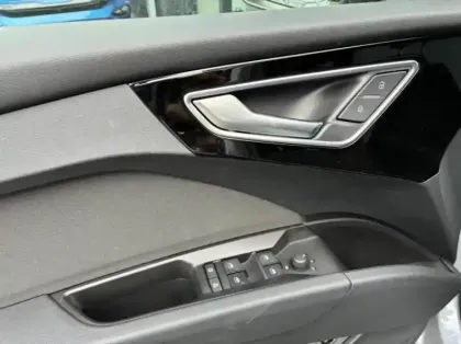 Photo 9 Audi Q4 e-tron Q4 Sportback e-tron 35 e-tron 170ch