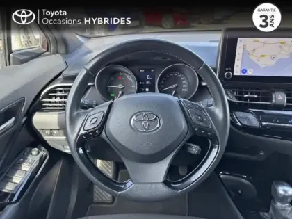 Photo 8 Toyota C-HR  1.8 Hybride 122ch Design E-CVT