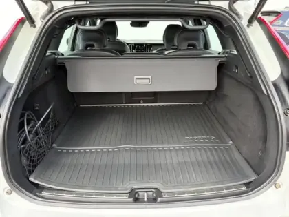 Photo 9 Volvo Xc60  T6 AWD 253 + 87ch R-Design Geartronic