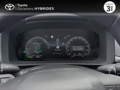 Photo 13 Toyota C-HR  2.0 Hybride 200ch Design NG23