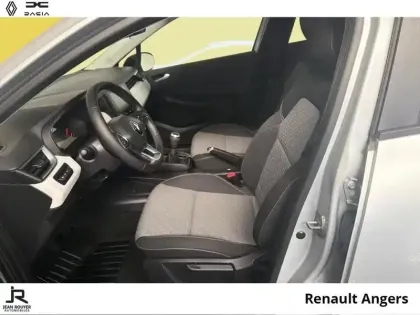 Photo 32 Renault Clio  1.5 Blue dCi 100ch Evolution