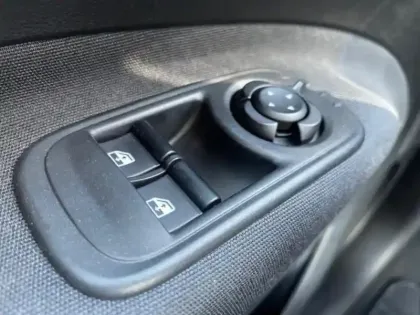 Photo 11 Fiat 500  e 95ch Action Plus