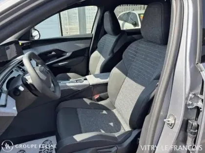 Photo 8 Peugeot 3008  1.2 Hybrid 145ch Allure Business e-DCS6