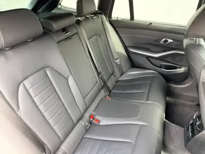 Photo 26 BMW Serie 3 Série 3 Touring 330eA xDrive 292ch M Sport