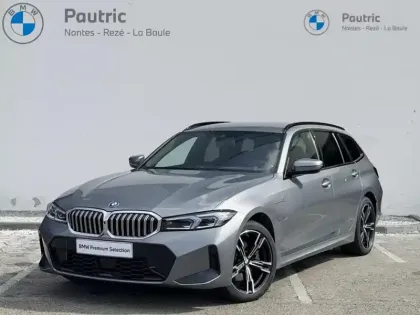 Photo 19 BMW Serie 3 Série 3 Touring 330eA xDrive 292ch M Sport