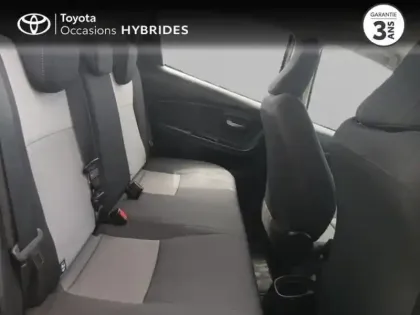 Photo 6 Toyota Yaris  100h Dynamic 5p RC18