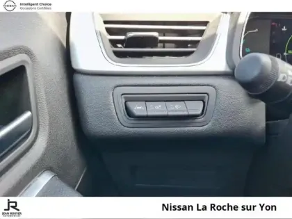 Photo 14 Renault Captur  1.6 E-Tech hybride 145ch Techno Fast Track