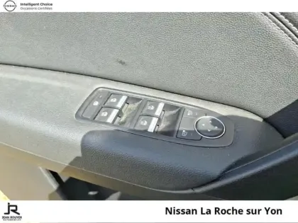 Photo 13 Renault Captur  1.6 E-Tech hybride 145ch Techno Fast Track