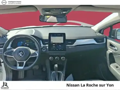 Photo 19 Renault Captur  1.6 E-Tech hybride 145ch Techno Fast Track