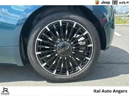 Photo 10 Fiat 500  3+1 e 118ch La Prima MY25 (Prime CEE de 3600? déduite)