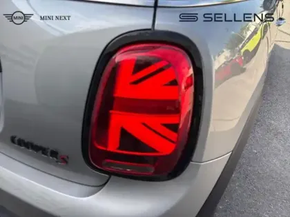 Photo 11 Mini Mini  Cooper SE 184ch Edition Resolute Essential BVA