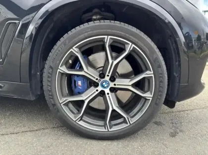 Photo 5 BMW X5  xDrive45e 394ch M Sport 17cv