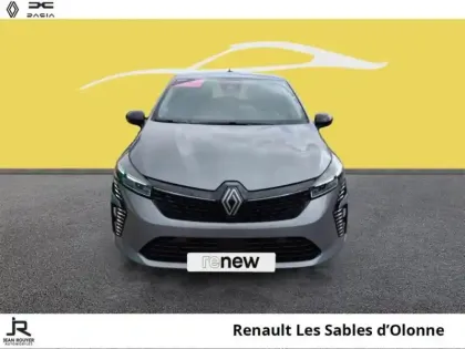 Photo 8 Renault Clio  1.6 E-Tech 145ch full hybrid Evolution