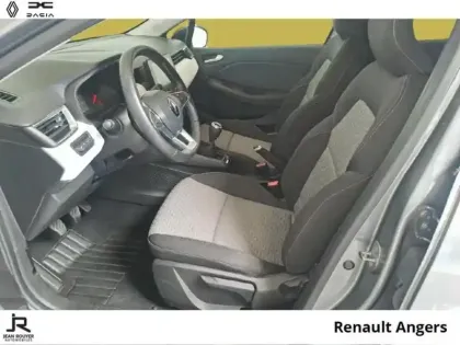 Photo 17 Renault Clio  1.5 Blue dCi 100ch Evolution