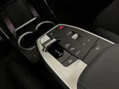 Photo 11 BMW X1  sDrive20i 170ch M Sport
