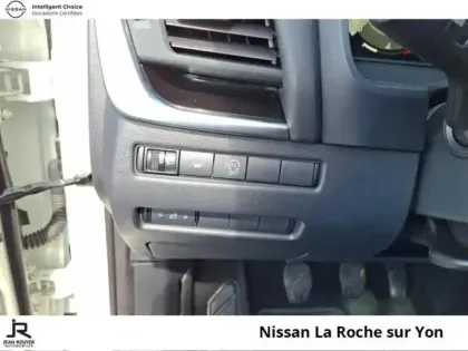 Photo 13 Nissan Qashqai  1.3 Mild Hybrid 140ch N-Style