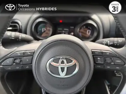 Photo 12 Toyota Yaris  116h Collection 5p