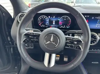 Photo 10 Mercedes GLA  200 d 150ch AMG Line 8G-DCT