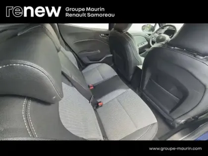 Photo 14 Renault Clio  1.6 E-Tech 145ch full hybrid Techno - 24