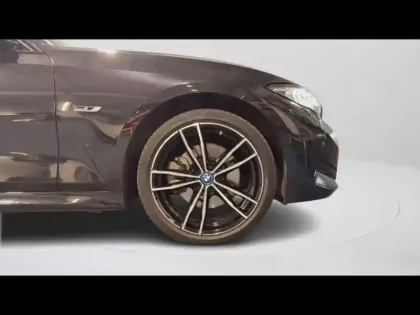 Photo 21 BMW Serie 3 Série 3 Touring 330eA xDrive 292ch M Sport